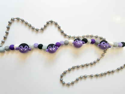 Vampire Head Garland