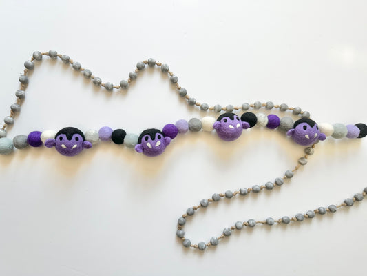 Vampire Head Garland