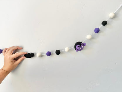 Vampire & Bat Garland