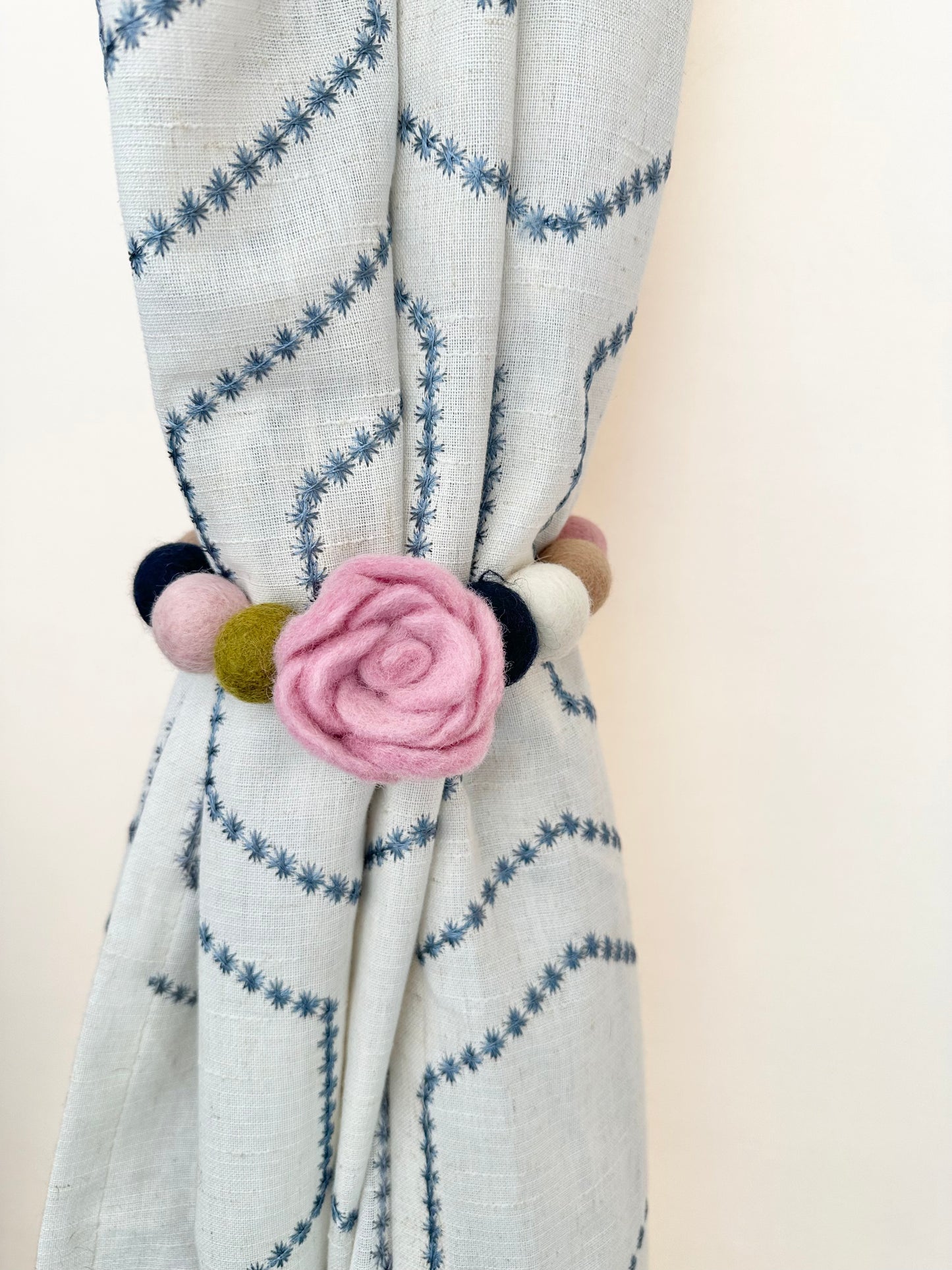 Baby Pink Rose Curtain Ties