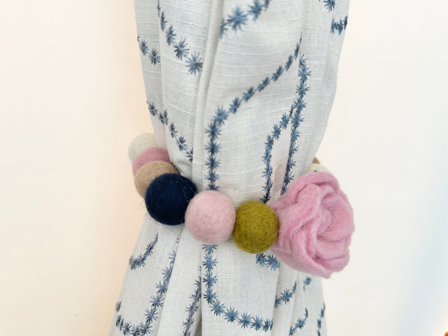 Baby Pink Rose Curtain Ties