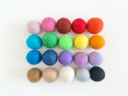 Choose Your Color(s) - 4 cm Jumbo Felt Pom Pom Balls