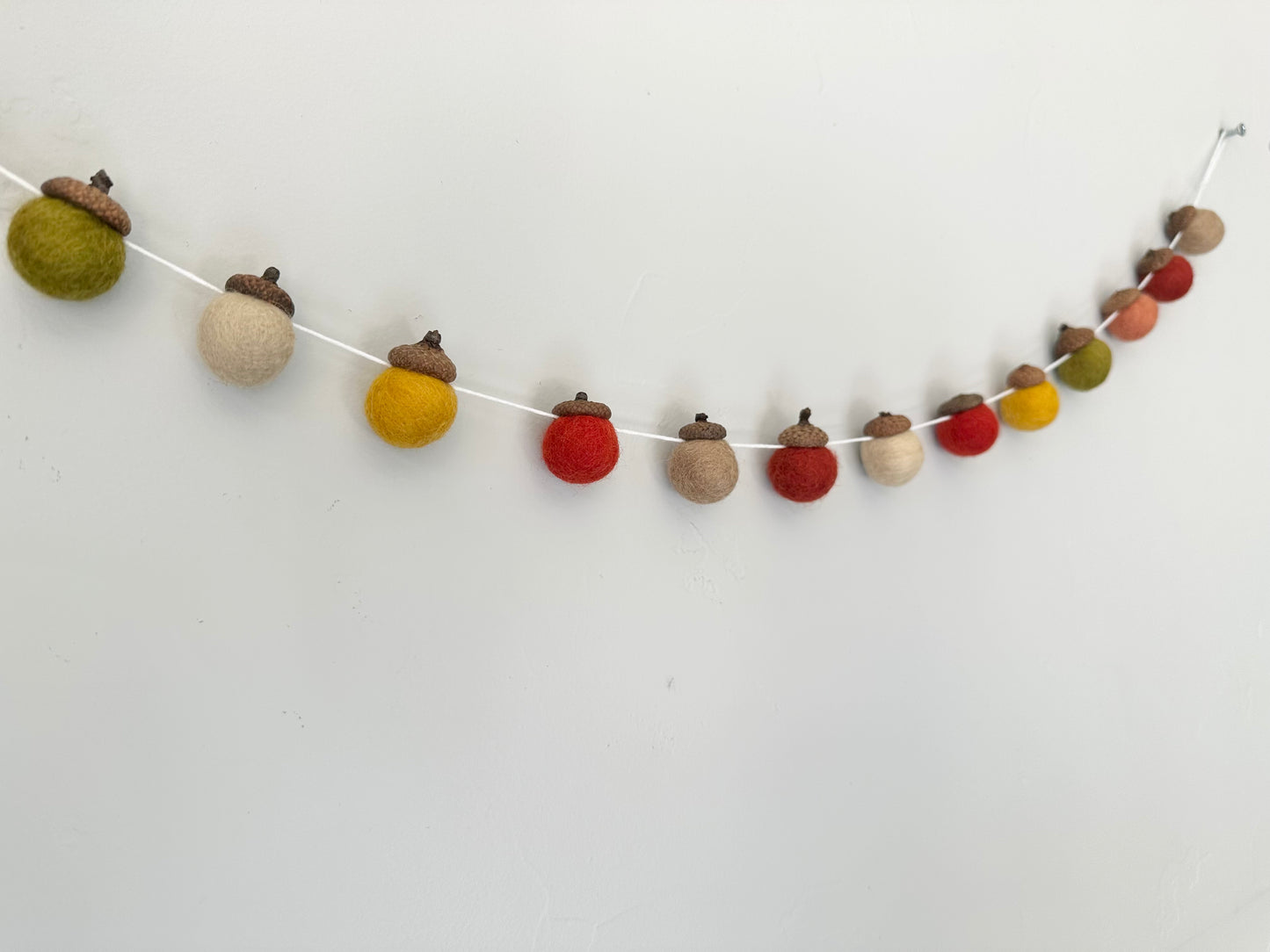 Beige Forward Wool Acorns