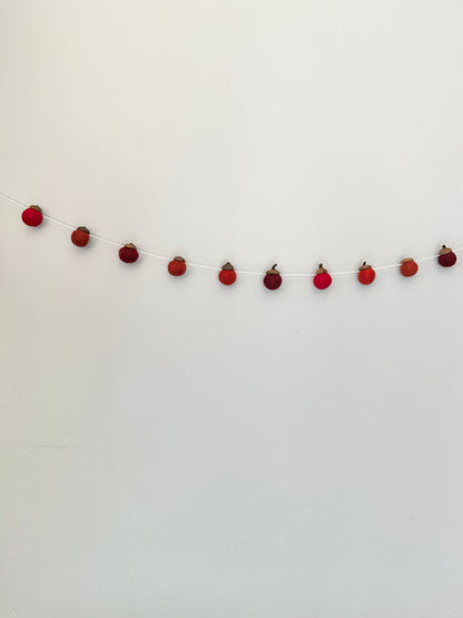 Shades of Red Wool Acorns