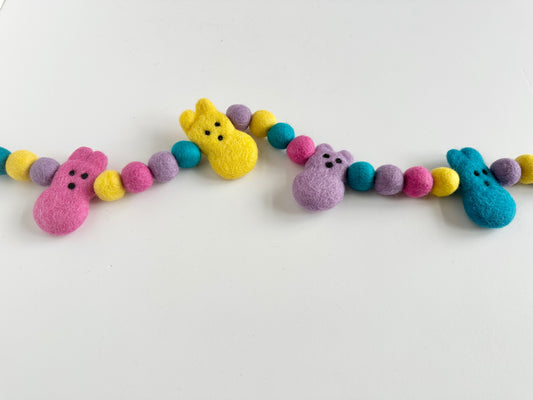 Customizable Easter Bunny Garland