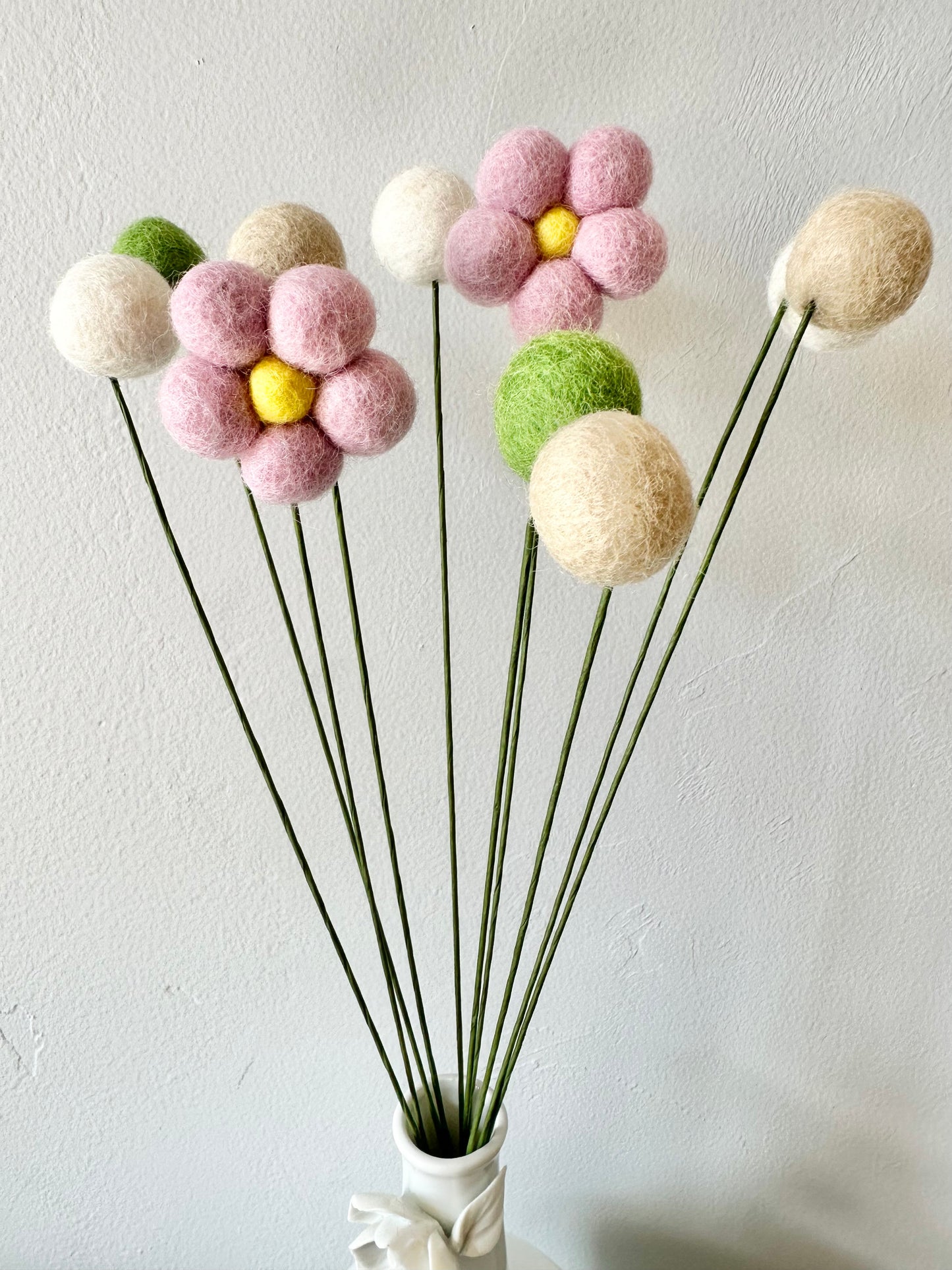 Pastel Pink Daisy Wool Bouquet