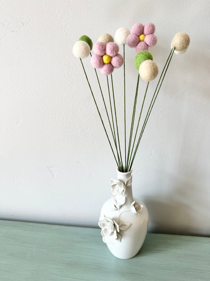 Pastel Pink Daisy Wool Bouquet