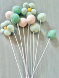 Mint Daisy Wool Bouquet