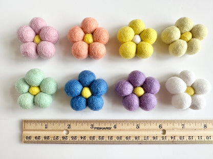 Felt Daisies Ornaments