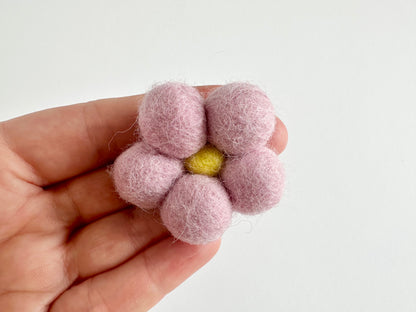 Felt Ball Daisies