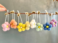 Felt Daisies Ornaments