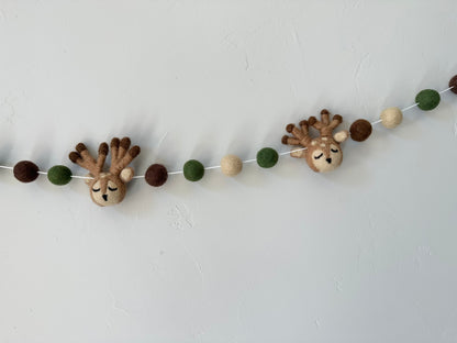 Winter Deer Garland