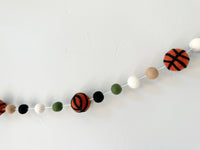 Customizable Basketball Garland