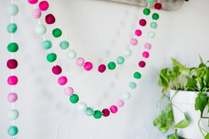 Emerald to Raspberry Gradient Garland