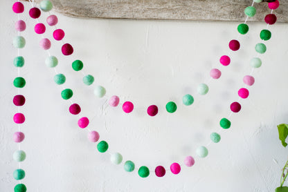 Emerald to Raspberry Gradient Garland