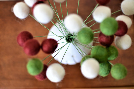 Deep Christmas Felt Ball Bouquet - Redheadnblue