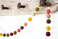 Fun Autumn Tones Garland - Redheadnblue