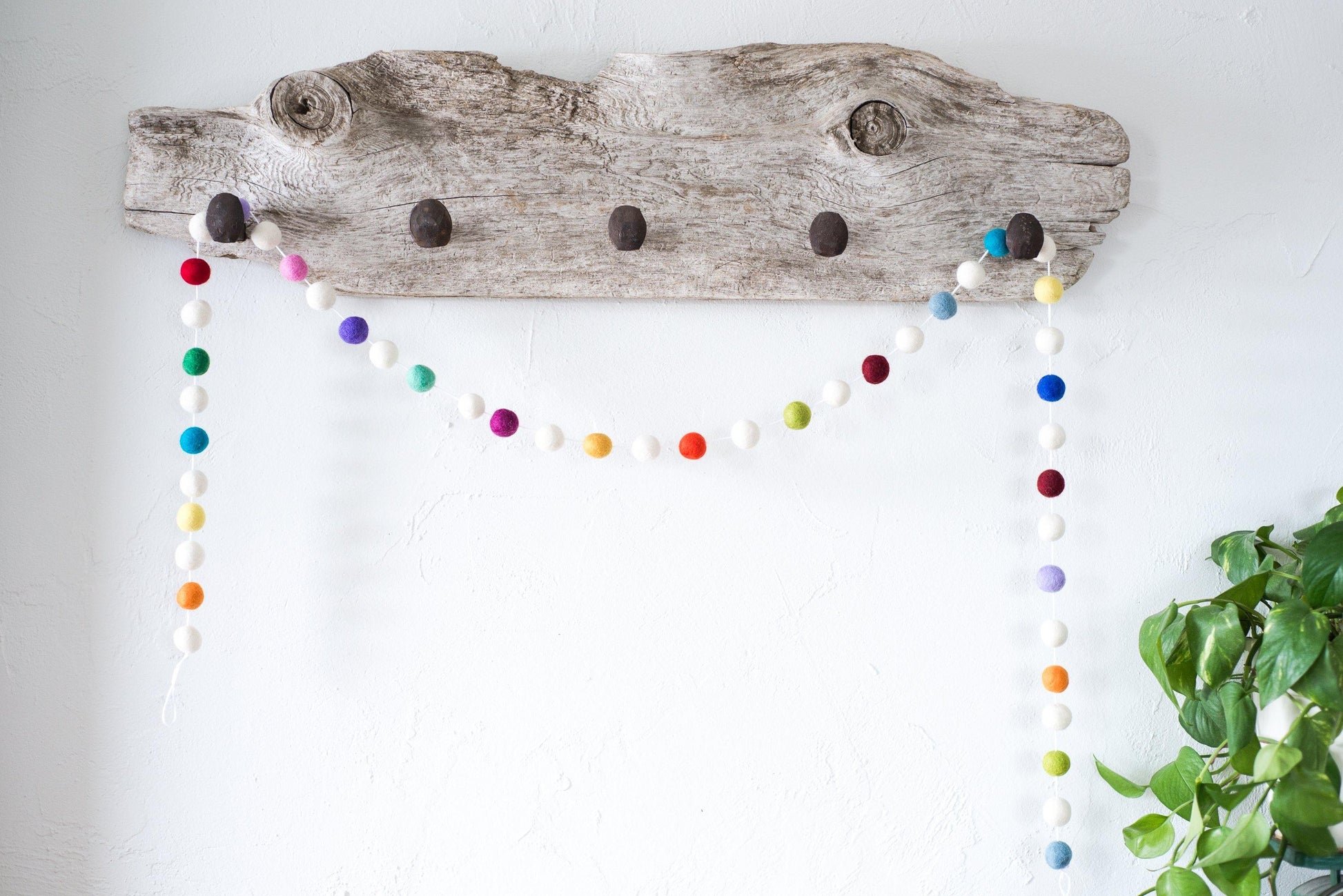 Random Mod Rainbow Felt Ball Garland - Redheadnblue