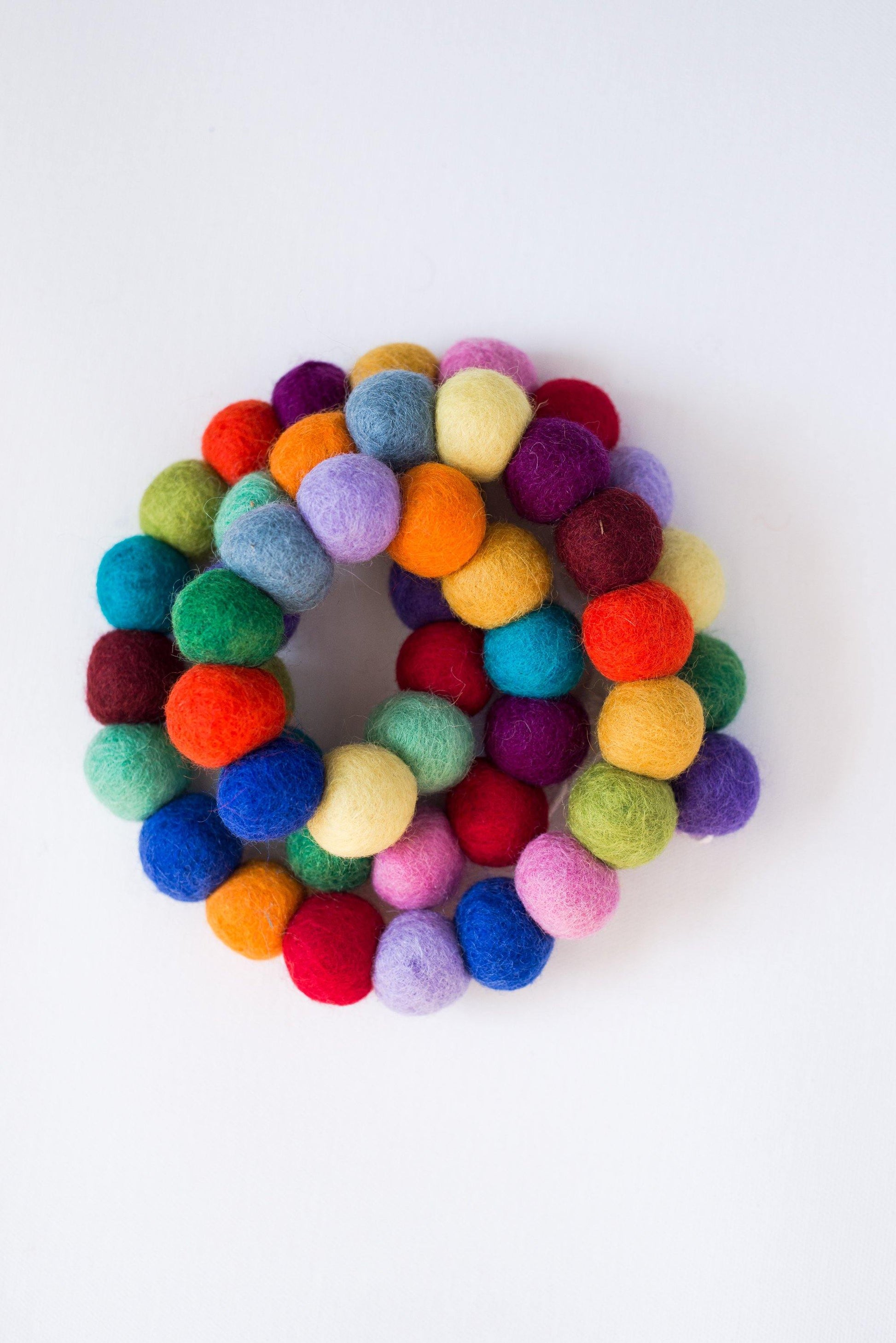 Random Rainbow Garland - Redheadnblue
