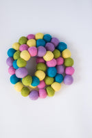 Bright Easter Garland - Redheadnblue