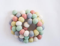 Pastel Easter Garland - Redheadnblue
