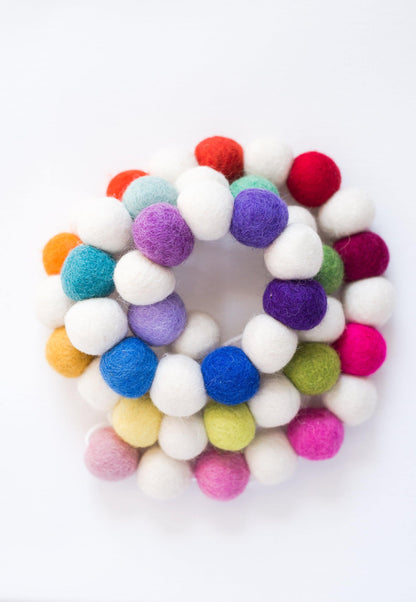Mod Rainbow Ombre Felt Ball Garland - Redheadnblue