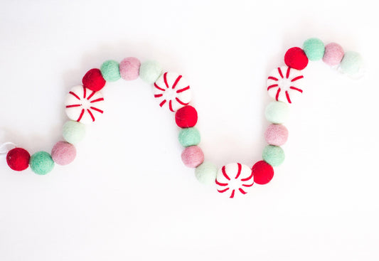 Retro Peppermint Candy Garland - Redheadnblue