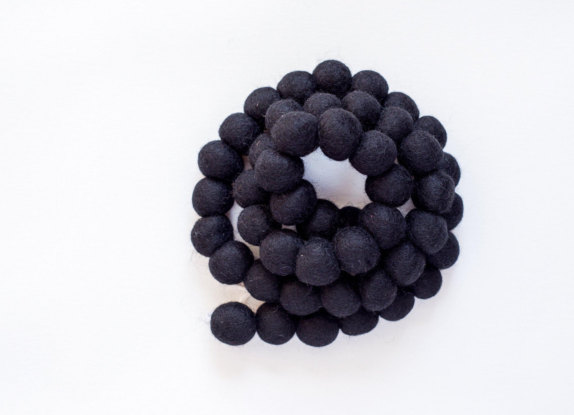 All Black Felt Ball Garland - Redheadnblue