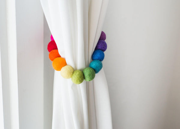 Rainbow Curtain Ties - Redheadnblue