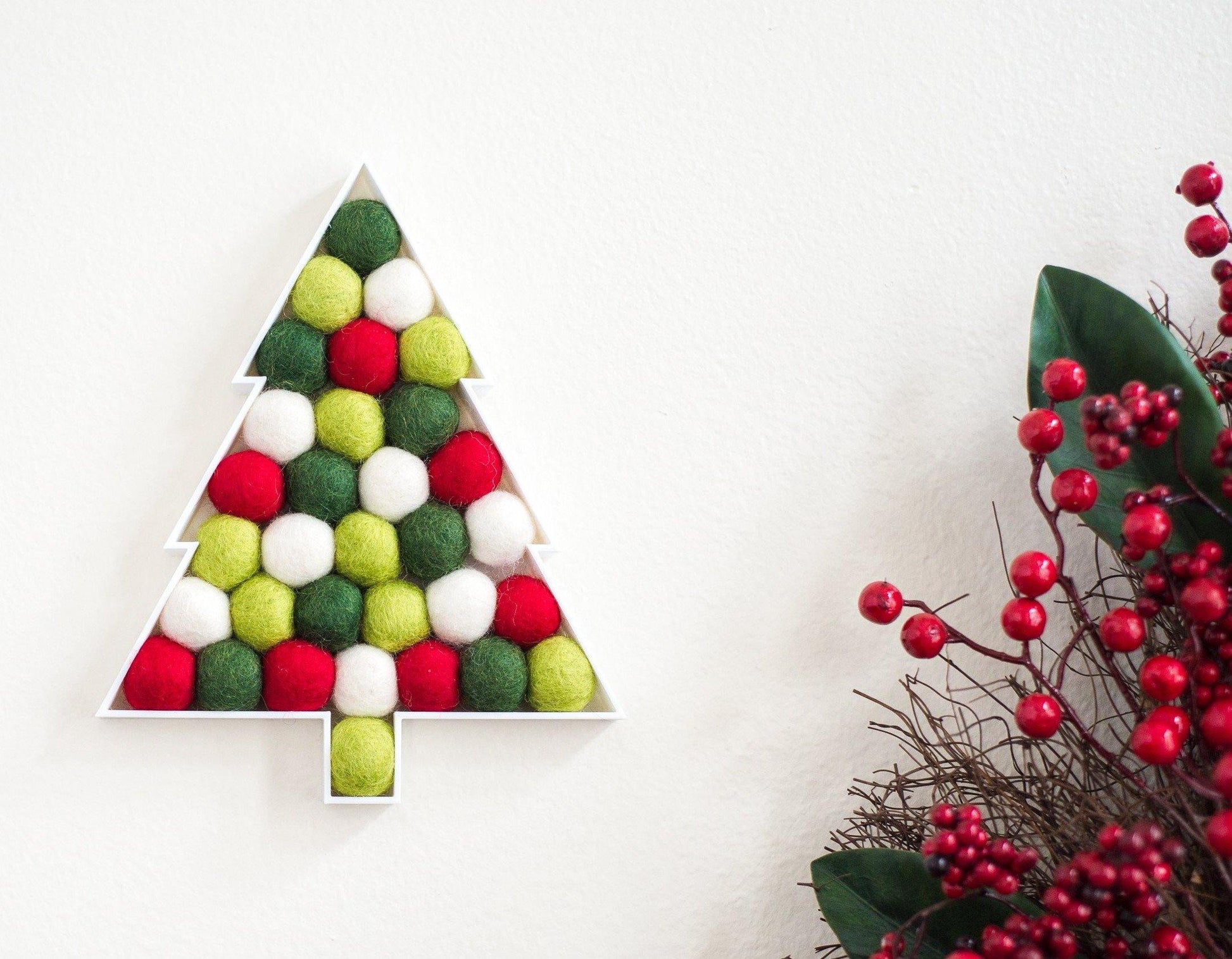 Felt Ball Christmas Tree - Redheadnblue