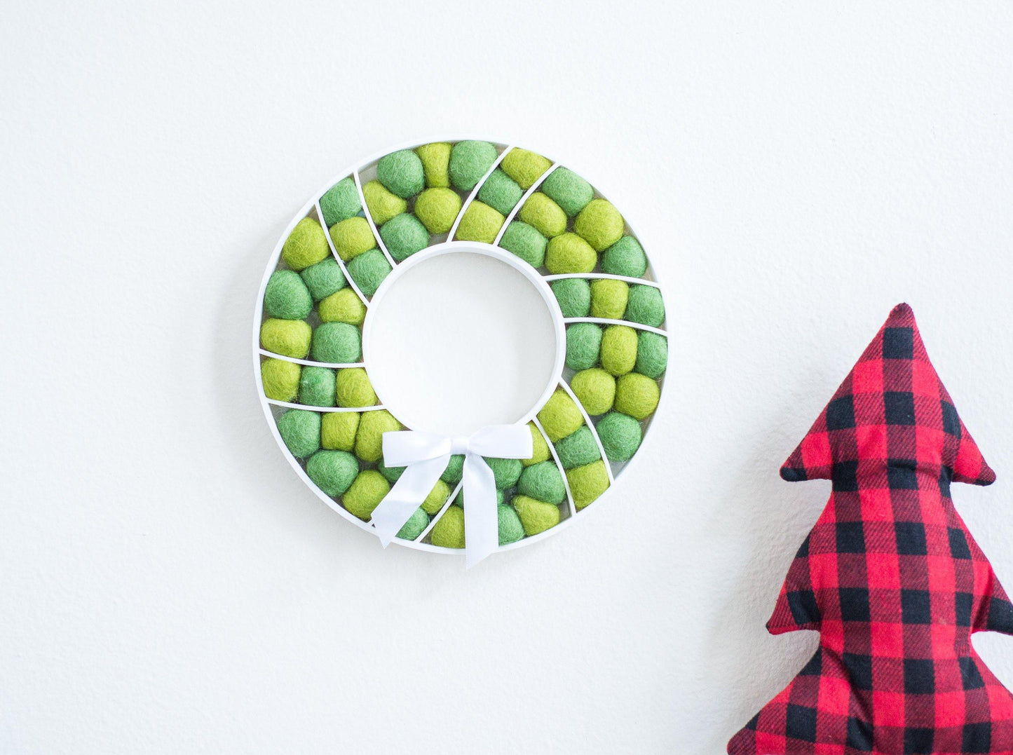 Shades of Green Felt Ball Wreath - Redheadnblue