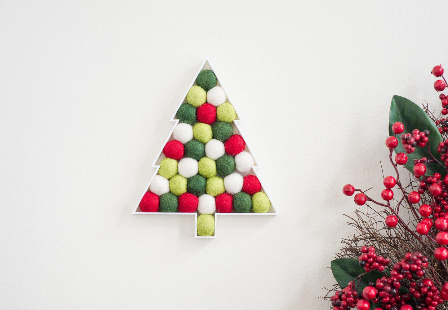 Felt Ball Christmas Tree - Redheadnblue