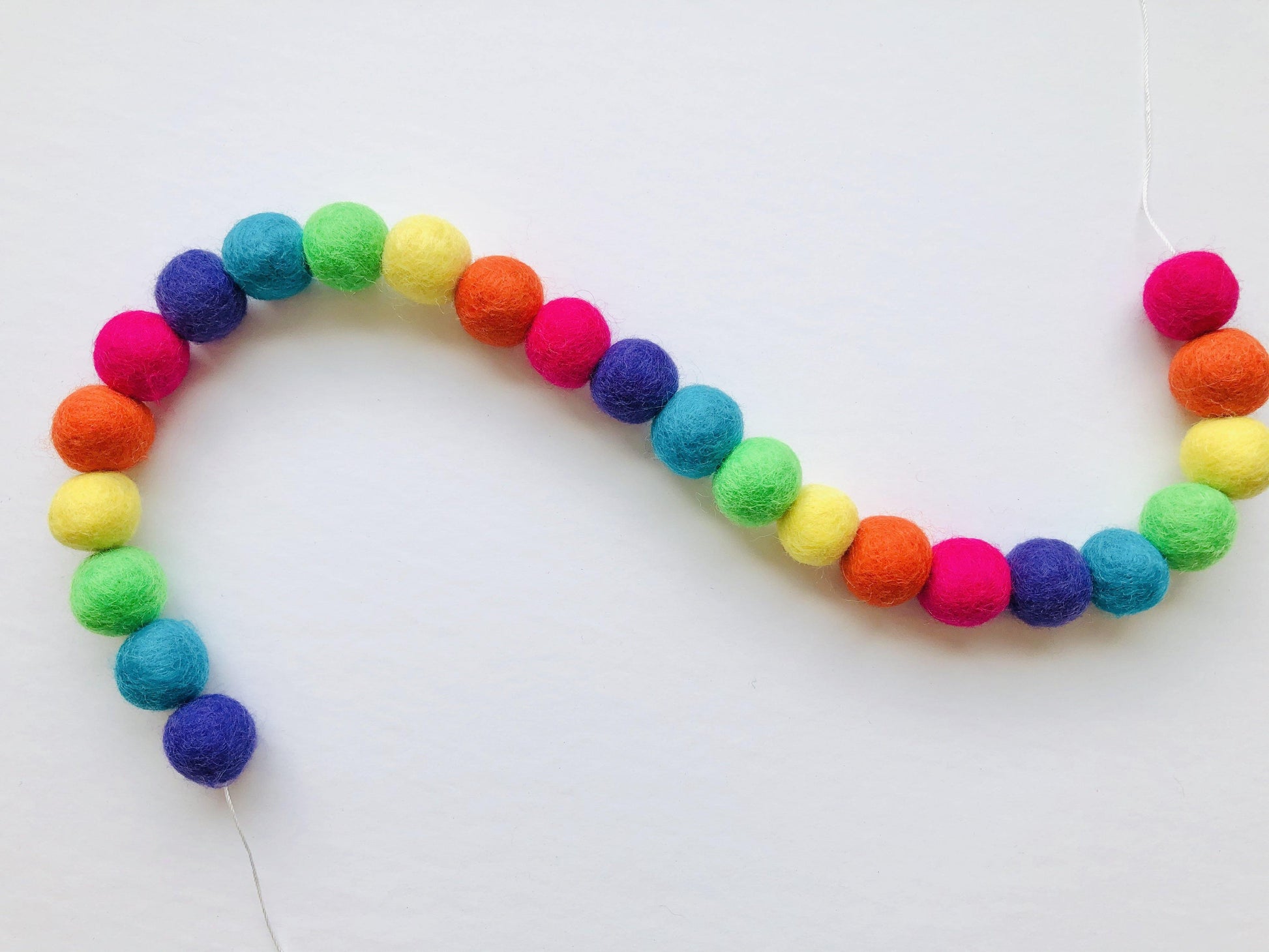 Neon Rainbow Garland - Redheadnblue