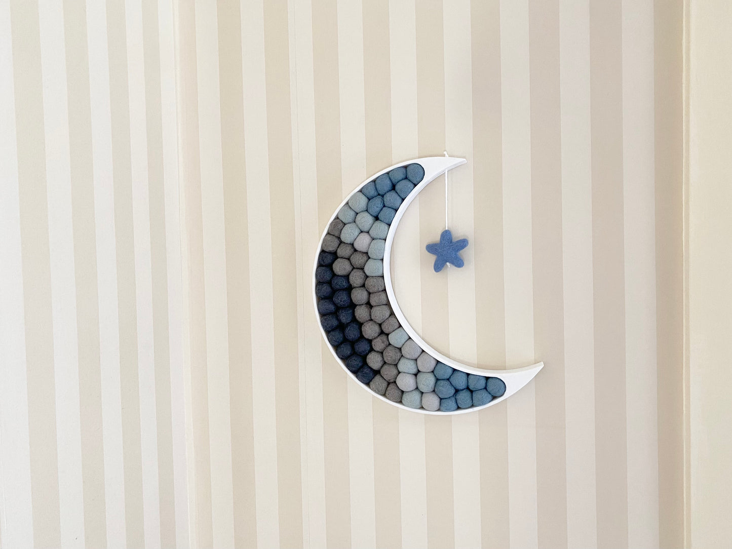 Gray Gradient Felt Ball Crescent Moon with Star