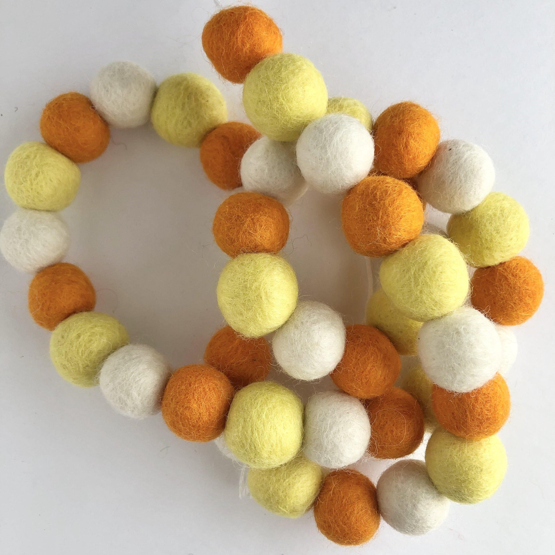 Candy Corn Garland - Redheadnblue