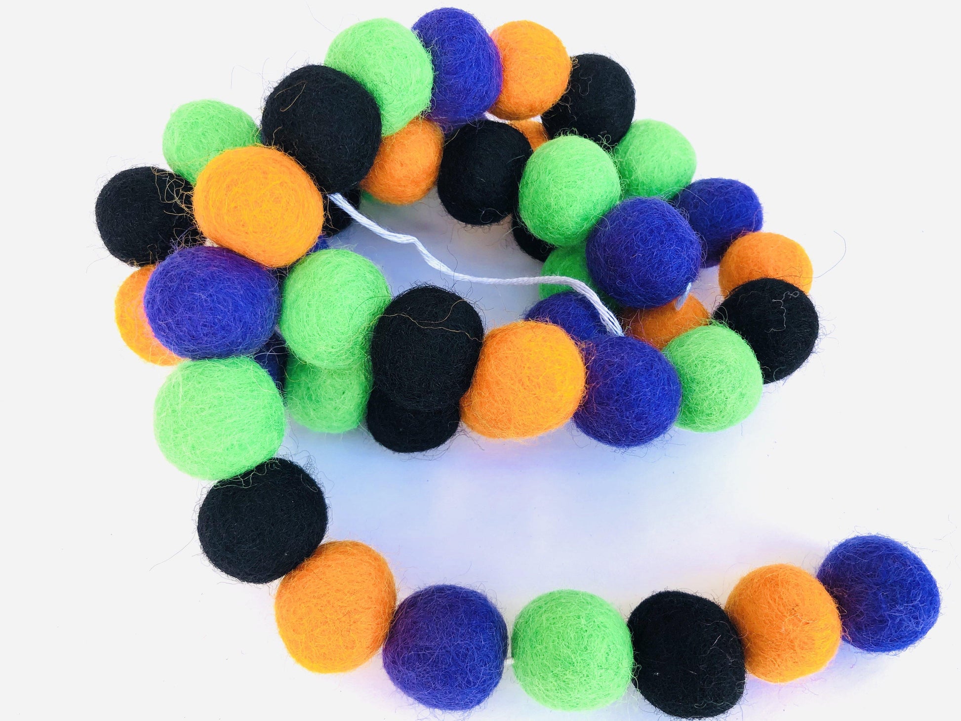 Spooky Halloween Garland - Redheadnblue