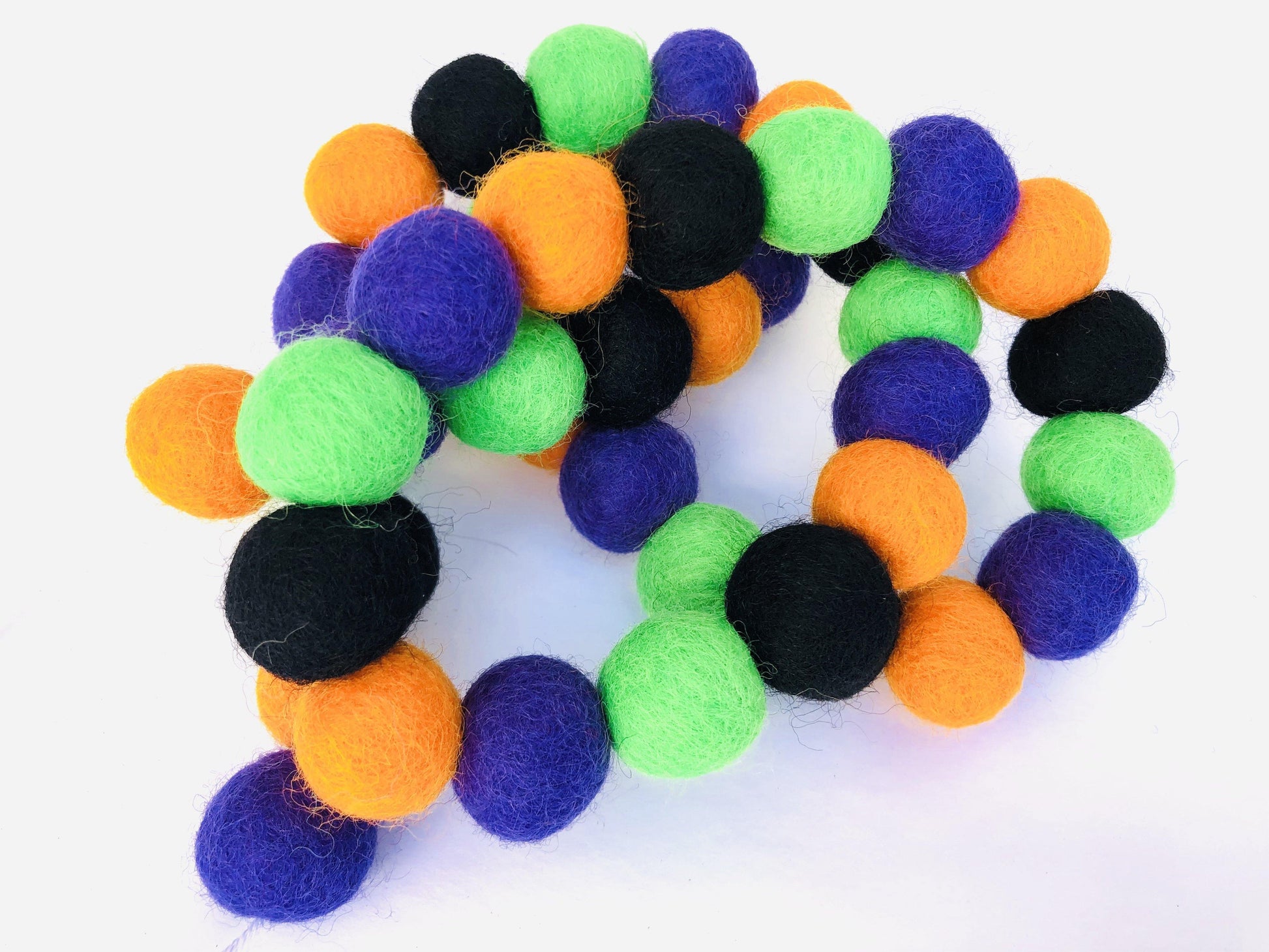 Spooky Halloween Garland - Redheadnblue