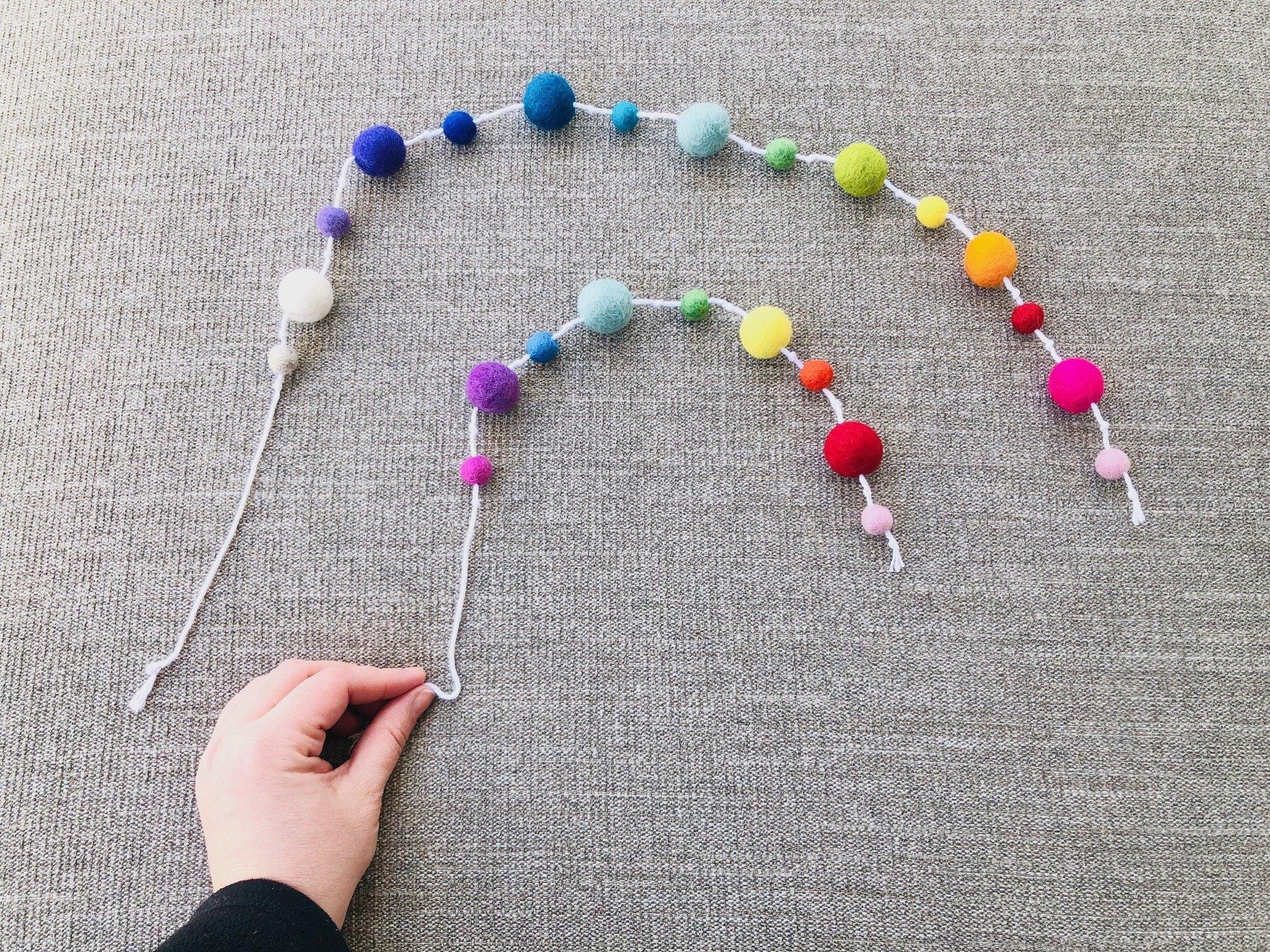 Felt Ball String Cat Toy - Redheadnblue