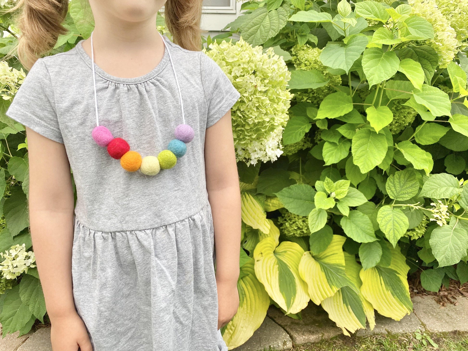 Felt Ball Rainbow Necklace - Redheadnblue