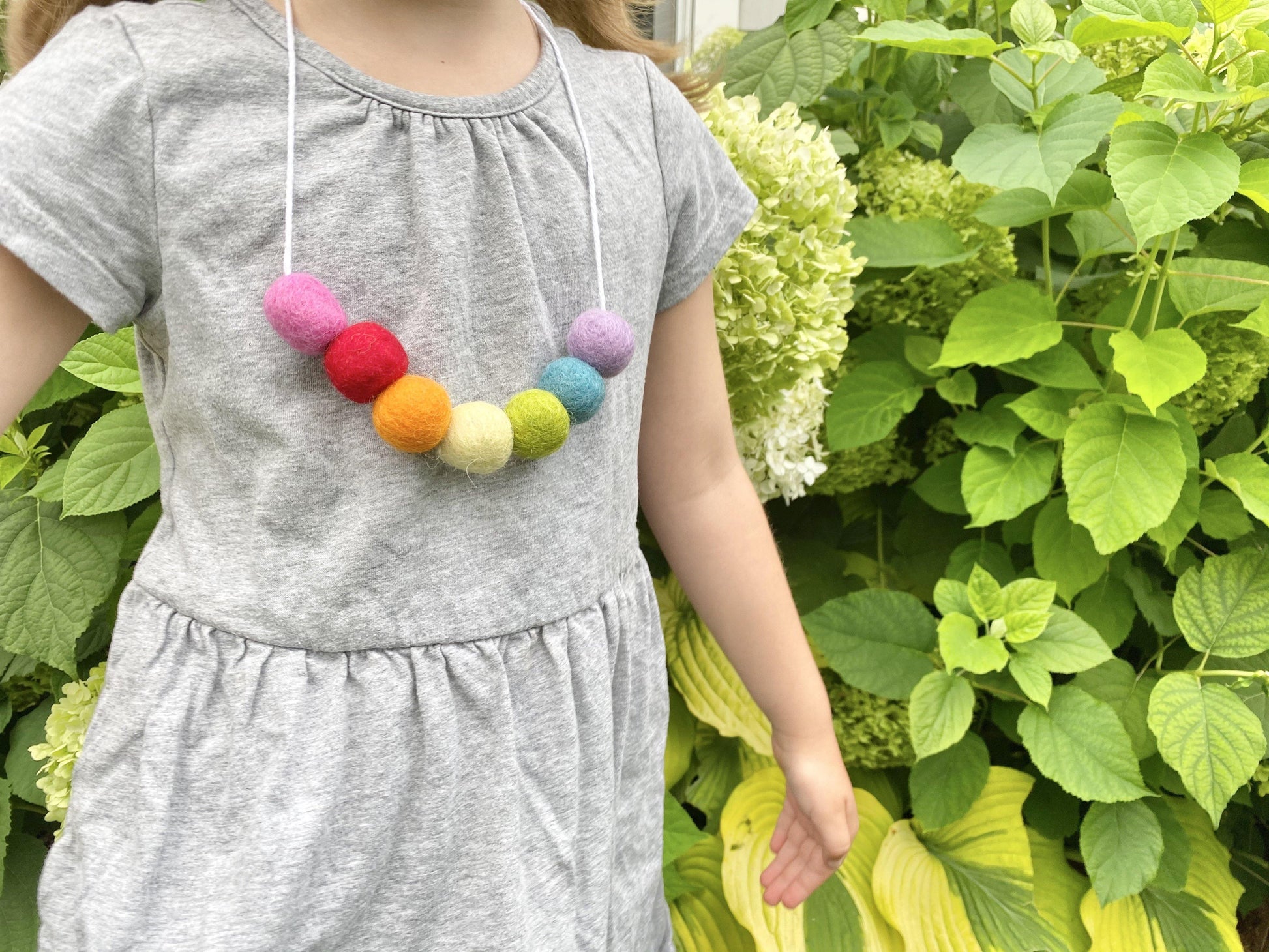 Felt Ball Rainbow Necklace - Redheadnblue