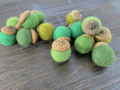 Shades of Green Wool Acorns - Redheadnblue