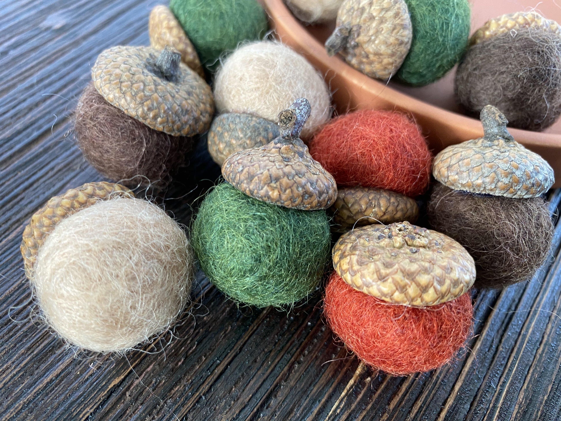 Wintery Wool Acorns - Redheadnblue