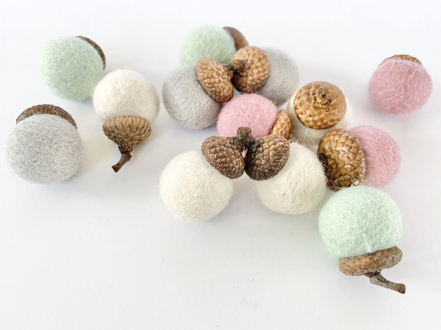 Pastel Wool Acorns - Redheadnblue