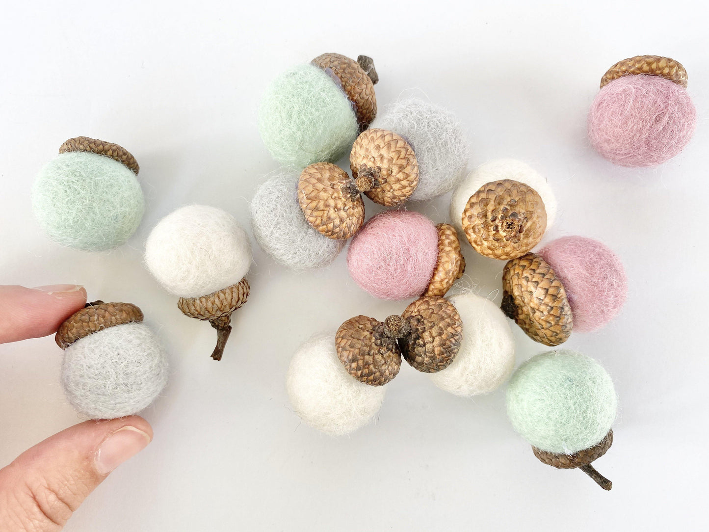 Pastel Wool Acorns - Redheadnblue
