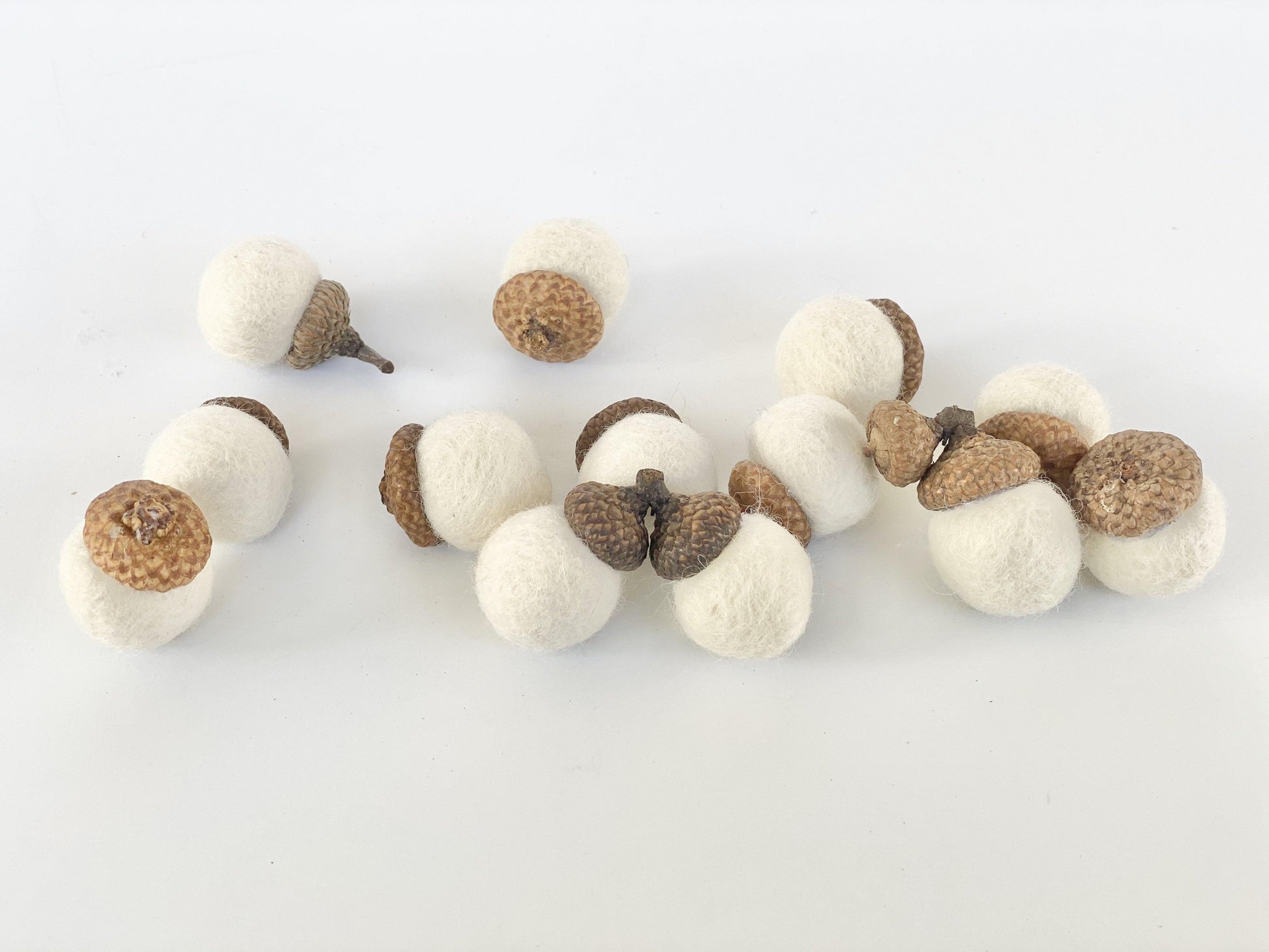 All White Wool Acorns - Redheadnblue