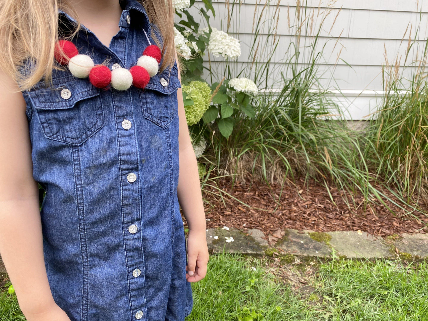 Red & White Felt Ball Necklace - Redheadnblue