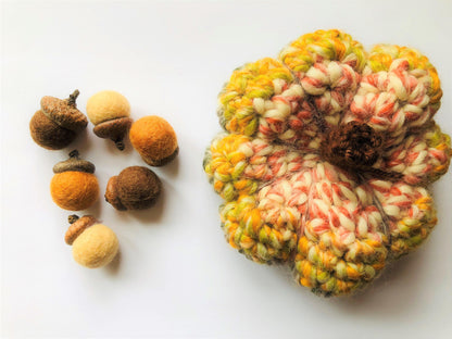 Brown & Tan Wool Acorns - Redheadnblue