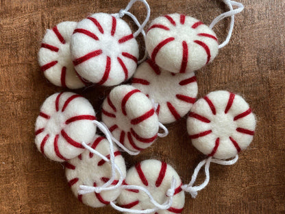 Peppermint Felted Ornaments - Redheadnblue