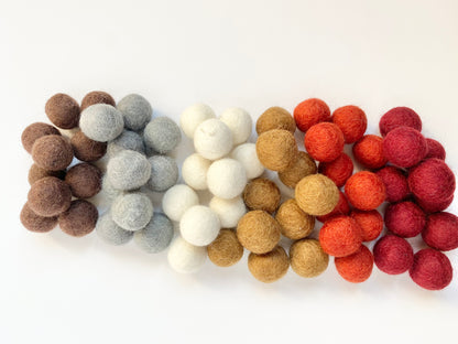 Wintery Sweater Inspired - 2.5 cm Felt Balls