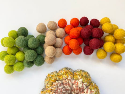 Fall Leaves Inspired - 2.5 cm Felt Balls